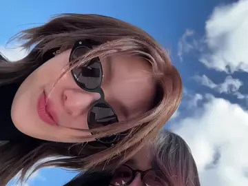 Paris romantis yah 🥰 #linglingkwong #ormkornnaphat #lingorm #หลิงออม #LingOrmxDiorSS26 