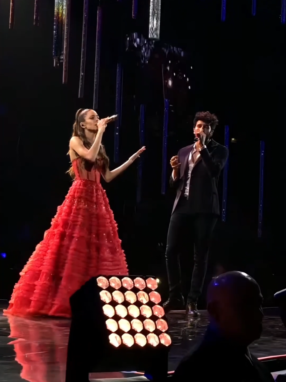 D-24 antes FUTTTURA 🛸 #tini #tinistoessel #sebastianyatra #quierovolvertour #futttura 