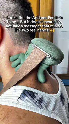 An ideal massager to give as a gift - or to treat yourself! 🎁💖 #massager #fyp #halloween #giftidea  Practical for use at home or in the office! 💆‍♂️💆‍♀️