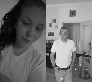 #Duett mit @🌹🌹Andre🌹🌹 #andreundnetti❤️❤️❤️ #herzblatt #liebegehtraus♥️ #singelmama 