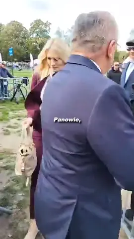 Dożynki w Spale na które rolników nie chciano wpuścić bo ważniejsi byli „ludzie z instytucji”. #rolnik #dożynki #spała #polskirolnik🚜 #rolnik 