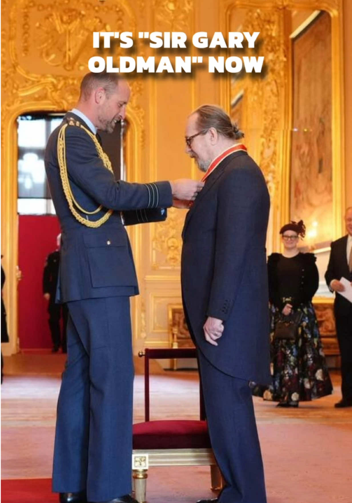 ⚔️👑 Sir Gary Oldman, the Oscar-winning actor, has officially been knighted at Windsor Castle. Gary Oldman was knighted by King Charles III for services to drama as part of the 2025 Birthday Honours. The investiture ceremony took place today (Sept 30) at Windsor Castle, with Prince William presenting the honour on behalf of the King. He is now officially Sir Gary Oldman. Do you think he’s the greatest British actor of his generation?