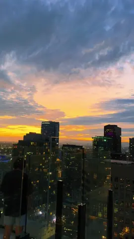 sunset views #fyp #sunset #losangeles 