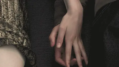 #lovelanguage #holdinghands #fyp #sweet #virall 