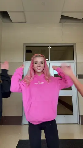 @PINK PALM PUFF #fyp #pinkhair @maddie @brenna 