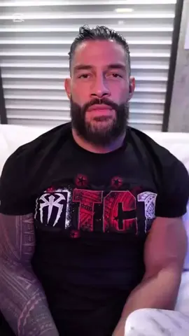 رومان رينز يرسل رسالة مؤثرة لطفل يكافح السرطان ❤️Roman Reigns sends a heart felt message to a kid battling cancer #romanreigns #رومان_رينز #fyp #viral #explore 