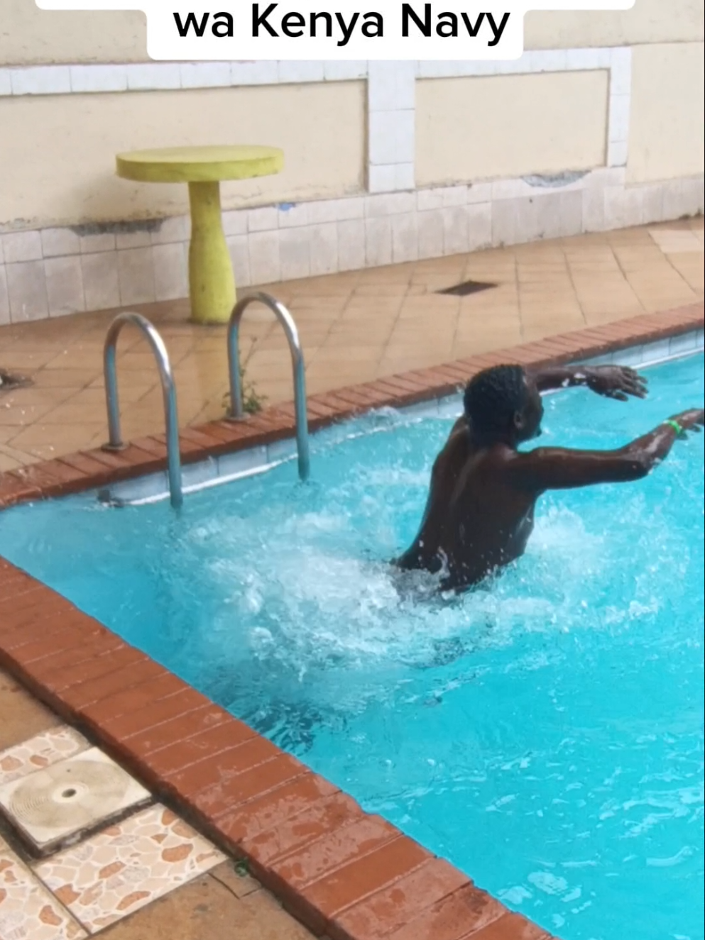 We uscheze na Mkuu wa Navy Seal, Instructor mwenyewe.  #CapCut  #professional  #atari 