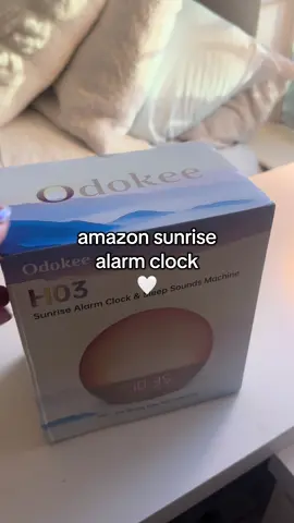odokee alarm clock :) link in bio! (not sponsored and no storefront, just showing alternatives!) also yes i was up at 4 #alarmclock #hatchalarmclock #sunrise #fyp #amazon 
