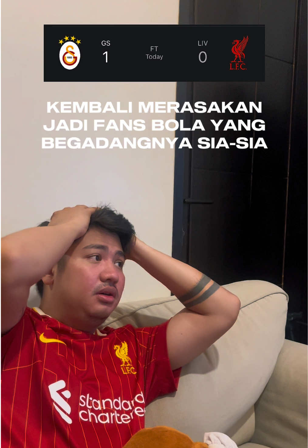 Yuk bisa yuk berbenah ya please @Liverpool FC , masih banyak waktu kok 🥺. Masa transisinya juga jangan jeblok-jeblok banget lah ya abis juara musim lalu. #liverpool #ynwa