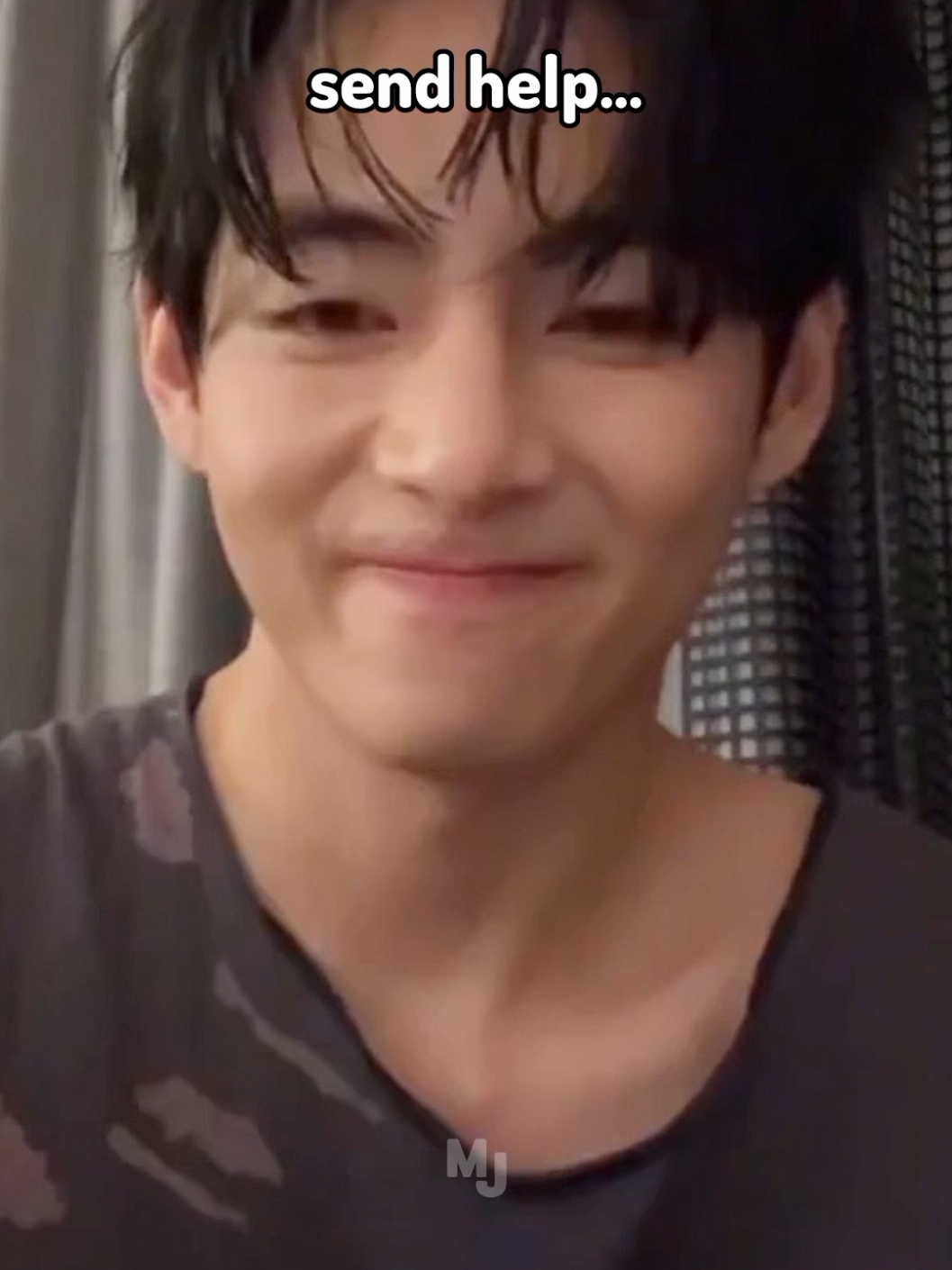 Taehyung went live early in the morning after work #bts #taehyung #weverse #live #funny 