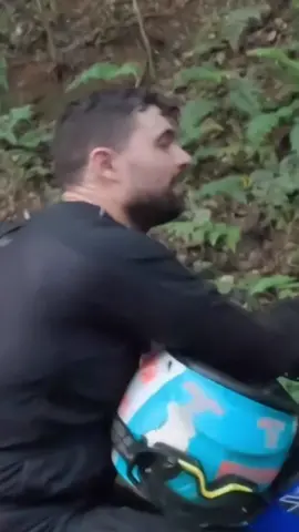 COMO MEDIR A PRESSÃO SEM APARELHO | Um piloto de motocross foi fazer trilha e deu ruim pra ele! (Passou mal) 😬 #pressaoalta #gaspareto5 #trilheiro #primeirossocorros #fy 