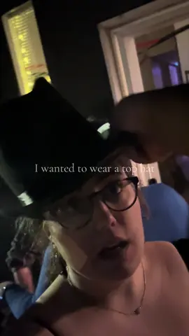 I want it so…. much #tophat #iwantedtobeaninventor #bigdreams #heartbroken 
