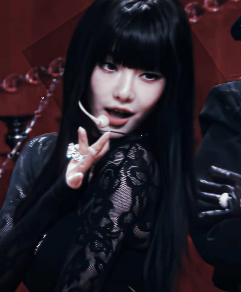 she looks like tomie #jnkhsb #ningning #ningningedit #aespa #aespa  cc nnewjeans n yarikisoba Ningning Ningning edit Ningning aespa Ningning aespa edit