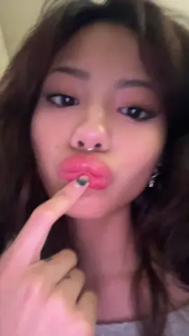 fish lips #fyp 