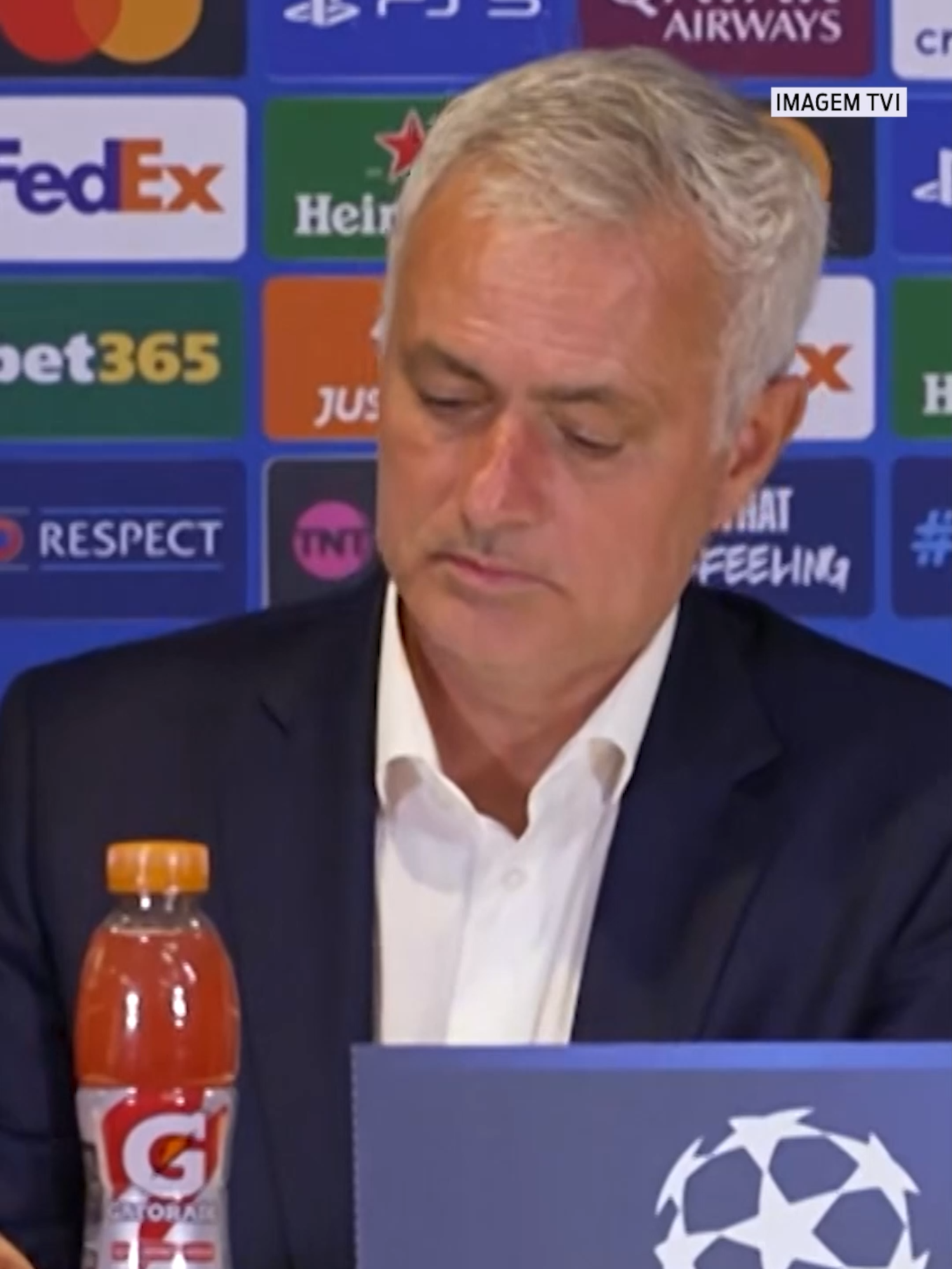 José Mourinho, treinador do Benfica, fez a análise do jogo frente ao Chelsea 🎙️🦅 #benfica #josemourinho #chelsea #ligadoscampeoes #titkokdesporto