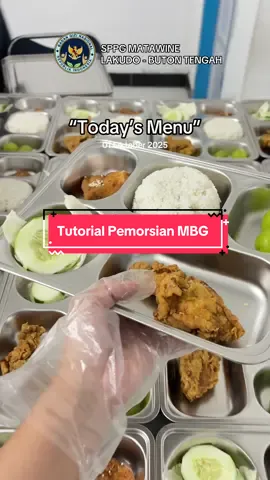 Today’s Menu😍 - Nasi Putih - Ayam Goreng Crispy - Tahu Kecap Wijen - Lalapan Timun + Kol - Buah Anggur Hijau #sppgmatawinelakudo #sppgmatawine #badangizinasionalri #fypage #bgnri 
