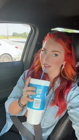 Just a lil vlog for ya  #tastetest #celcius #protein #breakfast #fyp