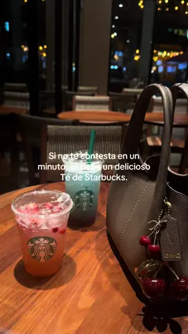 🩵🥳🥳 #starbucks #refresher #paratiii #fyppp #paratodos 