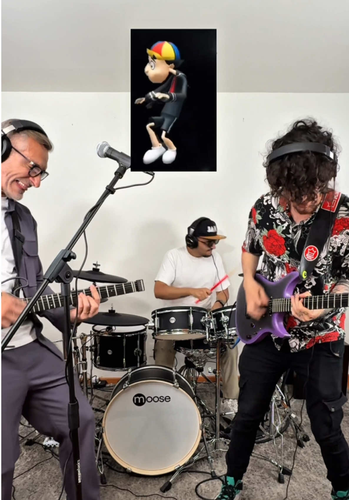 Así canta el verdadero Kiko @Sebastián Llapur la canción de No te contaron mal. Qué épico y qué sabroso suena esa batería @Moose drums 🥵 el bataco es el buen @Brand Gonzalez #guitarcover #guitarraelectrica #guitarsolo #rockband 
