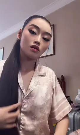 Yến Nhi đang chuẩn bi layout cho ngày thứ 3 tại MGI2025 #queenbeauty_team 