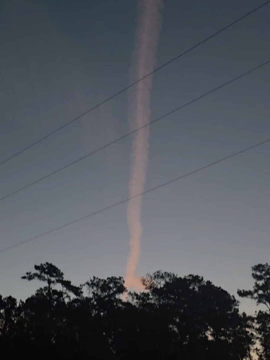 #ihavequestions #chemicals #spray #sky #doyouseeit 