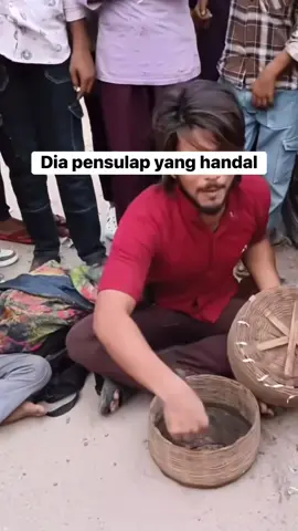 pesilat handal ... 🐍🐍#prindavan #videoviral #fyp #fyourpage #lucu 