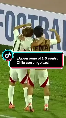 🚨 ¡GOLAAAZO de Japón! ¡Gol de Yumeki Yokoyama! 🇯🇵 Se animó a tirar desde afuera del área y consiguió el segundo de la noche ante Chile 💣🔥 #U20TD #U20WC #MundialTelemundo #Chile2025 
