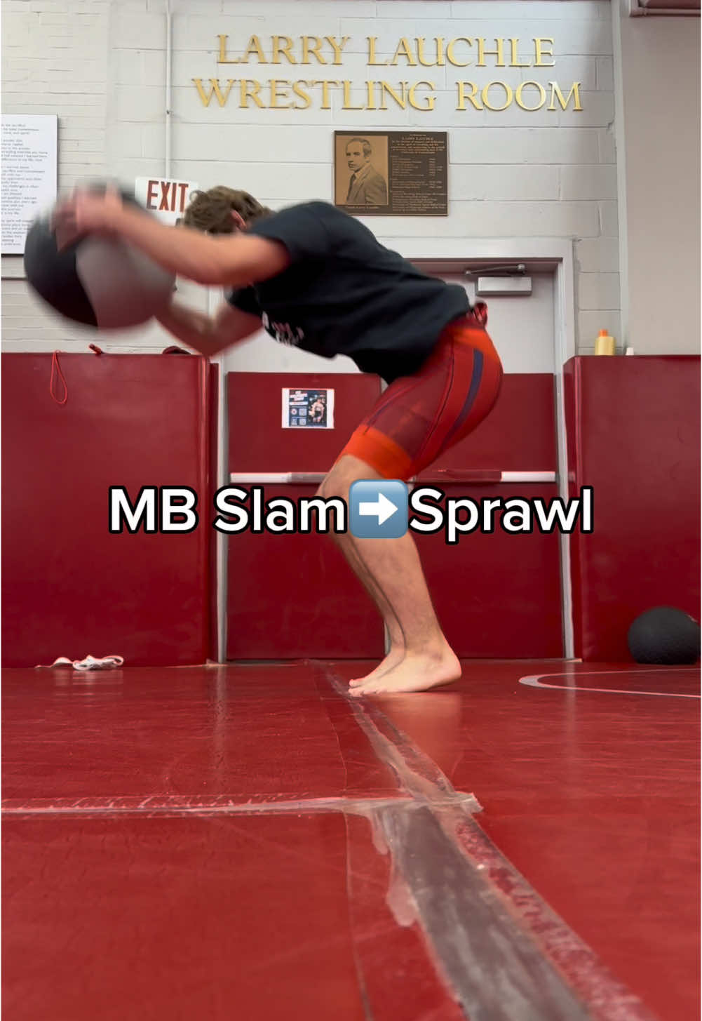 Exhaust the body in order to transform the body #WrestlingWorkouts #D1Mindset #NoEasyDays #IronSharpensIron #MatReady #WrestlingStrength #TrustTheProcess #CollegeWrestling #WrestlingLifestyle #TrainLikeAWrestler #WrestlingConditioning #WrestlingGrind