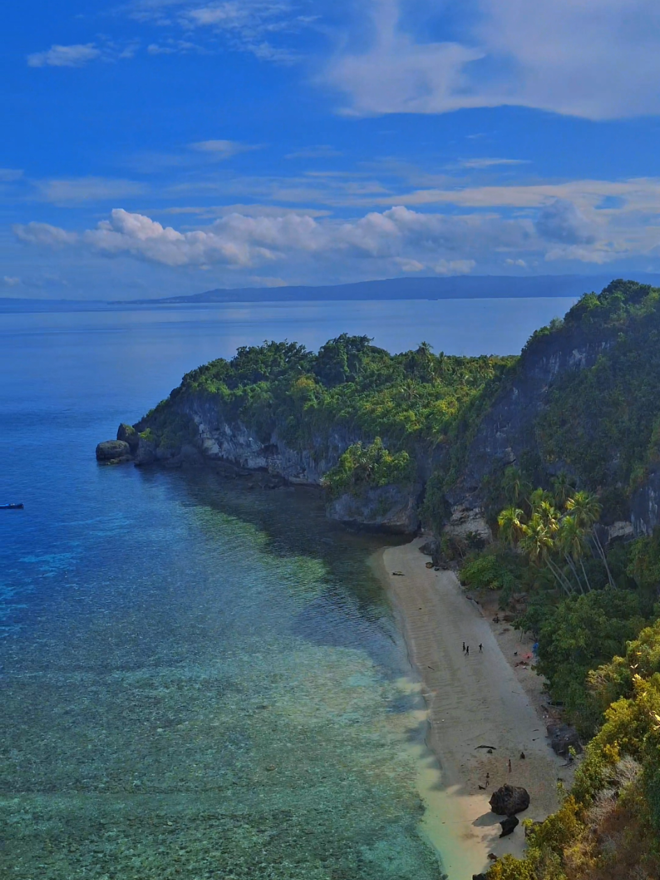 Definisi dari keindahan yg tidak bisa dijelaskan dengan kata2# #PulauSiompu #butonpride🏝 #fypage 