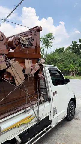 Allhamdulilah terkirim 2 set 1 terkirim Kec Saradan Madiun dan 2 Kec prambon Nganjuk matur suwun orderane bos  full senyum sen order 😁👏#udbowomebel #mebelpurwodadi #bangkugelungtanganklasik #wa081914964455 #taiwan🇹🇼 @Una Sih 