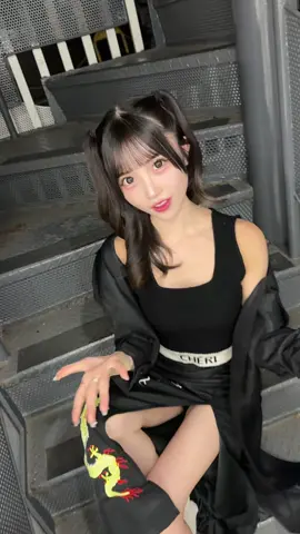 10月もよろしくね🖤 #fyp #おすすめ 