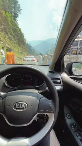 Accident at naran road 💔#foryou #fyppppppppppppppppppppppp #viral #adventure #unfrezzmyaccount @Zunair Kamboh 