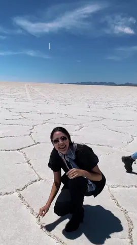 El sur de Bolivia es la prueba de que la naturaleza, por sí misma, es la artista más grande. 🎨🖌️ #HidalgoTours #LaNaturalezaEsArte #PaisajesDeEnsueño #Bolivia #ArteNatural