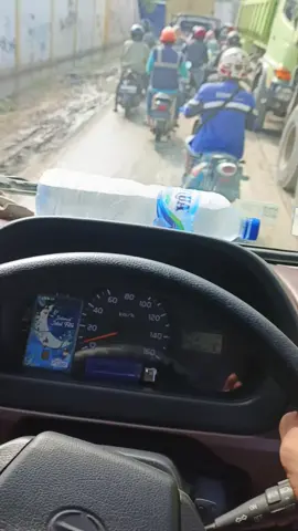 macet total#treding #pesonasupirtruck #vidioviral #fyp #pesonadrivermuda 