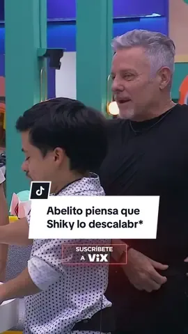 @Abel Saenz R. piensa fervientemente que @yosoyshiky lo descalabró en la fiesta Si quieres ver el momento COMPLETO, suscríbete ya a @ViX y no te pierdas de nada con el 24/7 🔥 #LaCasaDeLosFamososMx, rumbo a la final,  disponible también en #LasEstrellas y #Canal5  
