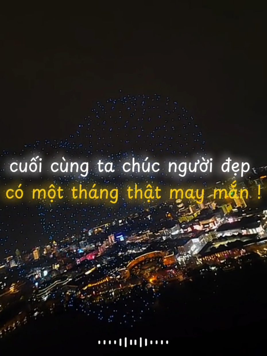 Hôm nay là ngày đầu tiên của tháng mới.... Chúc nàng tất cả nha..!#xh #vairal #fyp #thang10yeuthuong🌷🌷🌷 #quangvu326 