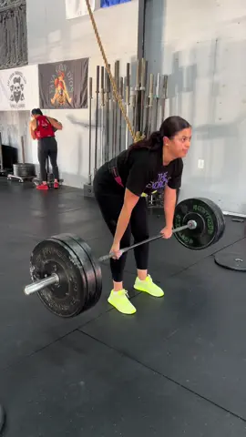 Deadlifting is a great way to build strength at any age. Set goals and create healthy habits—each lift brings you closer to a stronger, healthier you! 💪🏋️‍♂️ #FitnessJourney #StrengthTraining@Eva Villarreal-Serna @Janie Garza 