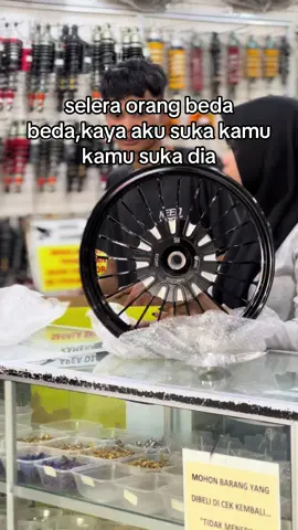 Suka vnd rcl aja deh🤩😝#modifikasi #vndraceline #fyp #masukberandafyp #vndracing 