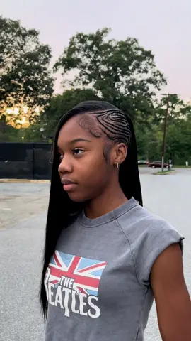 DMV stylist @nellchino on instagram! #babykaely 