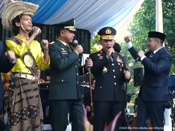 klo pak Teddy mah 10 lagu jg dijabanin, Bapak🤣 #letkolteddy #mayorteddyindrawijaya #fyp 