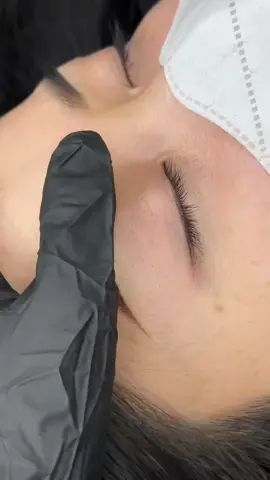 Cam thường 14 - nào có tiền đổi 17 chắc thật hơn nữa hihihi #beforeandafter #pmulips #microblading #pmutraining #ombrebrows 