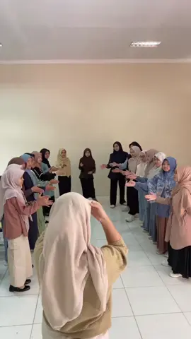 ES A 2025#trendingtiktok  #fyppppppppppppppppppppppp #fypage #fypシ゚ #uinmadura 