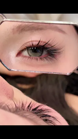 1 chiếc mi đuôi 🦊 siu nét #letuuyeneyelash #letuuyenbeautyacademy #hocnoimichuyenghiep 