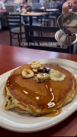 Amazing breakfast/ brunch place in OC - Tustin, CA!! 😋 #ocfoodie #foodreview #Foodie #socalfoodie 