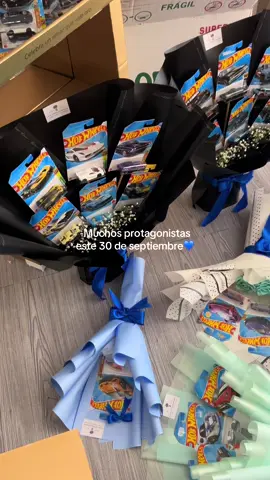 También para ellos 💙🩵🤍#hotwheels #30deseptiembre #hotwheelscollections #jutiapa #guatemala🇬🇹 