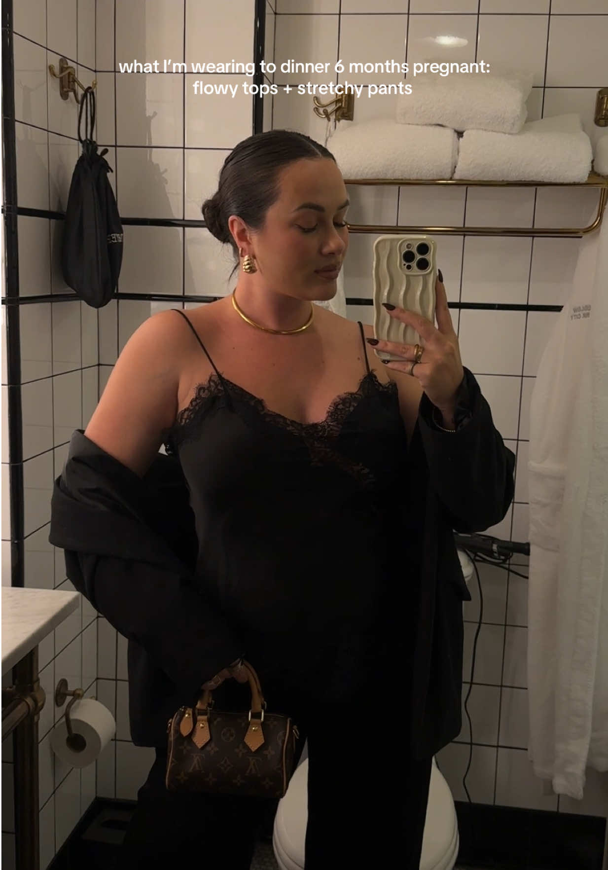 Trying to maintain my chic style 6 months pregnant 🖤 #bumpstyle #pregnancyoutfit #falloutfitideas #chicoutfit #dinneroutfit 