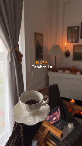 October 1st🎃🍂🍁#aesthetic 