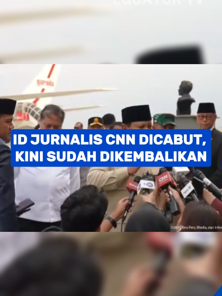Kartu liputan Istana milik jurnalis CNN Indonesia, Diana Valencia, sempat dicabut pada Sabtu, 27/9/2025, usai dirinya mengajukan pertanyaan terkait kasus dugaan keracunan program Makan Bergizi Gratis kepada Presiden Prabowo Subianto. Langkah ini menuai sorotan luas dan dianggap mengancam kebebasan pers. Setelah viral di media sosial dan mendapat kecaman dari berbagai pihak, termasuk Dewan Pers, pada Senin, 29/9/2025, kartu tersebut akhirnya dikembalikan. Pihak Istana menegaskan, yang sempat dicabut hanyalah kartu akses khusus liputan Istana, bukan identitas keprofesian jurnalis.(AD)
