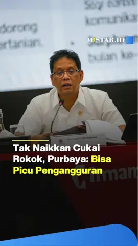 Cukai Rokok 2026 Batal Naik, Menkeu Pilih Lindungi Lapangan Kerja MISTAR.ID - Menteri Keuangan Purbaya Yudhi Sadewa menanggapi kritik soal keputusan pemerintah yang tidak menaikkan cukai rokok 2026. Purbaya menegaskan, kenaikan cukai berpotensi membuat industri rokok terpukul dan memicu banyak pengangguran.  