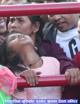 दशैको मुखमा दे बीको अबतारमा यस्तो देखीयो ऐतिहासिक मुसिकोट दरबार खड्का देव ता मन्दिर सबैले दर्शन गरौ ।